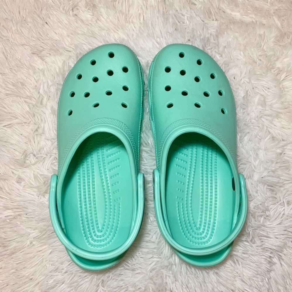 Crocs Women’s Classic Clog